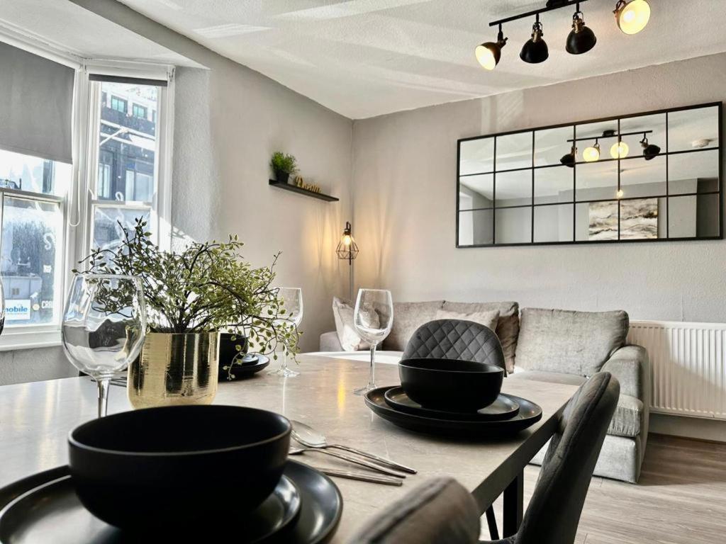 Flash Sale Brighton Train Station 3 Bedroom Flat Bn180Alon Экстерьер фото